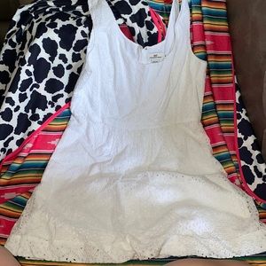 Vineyard Vines White Dress